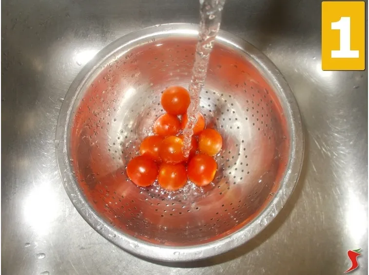 Lavorate i pomodori pachino