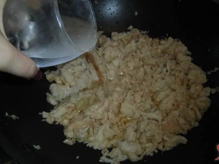 aggiungere l'acqua  