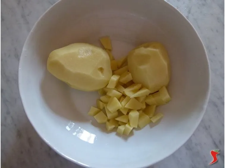 tagliare le patate