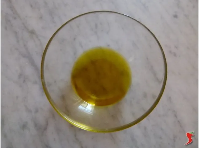 olio extravergine di oliva