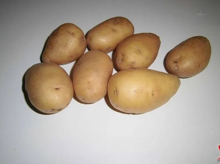 lavare le patate