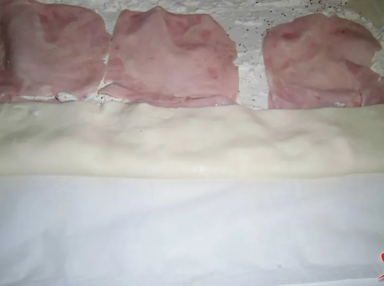 arrotolare la sfoglia 