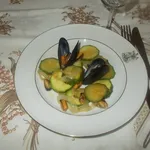Le cozze con le zucchine