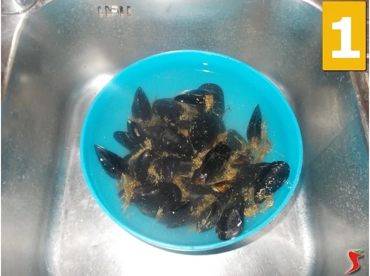 Pulite le cozze