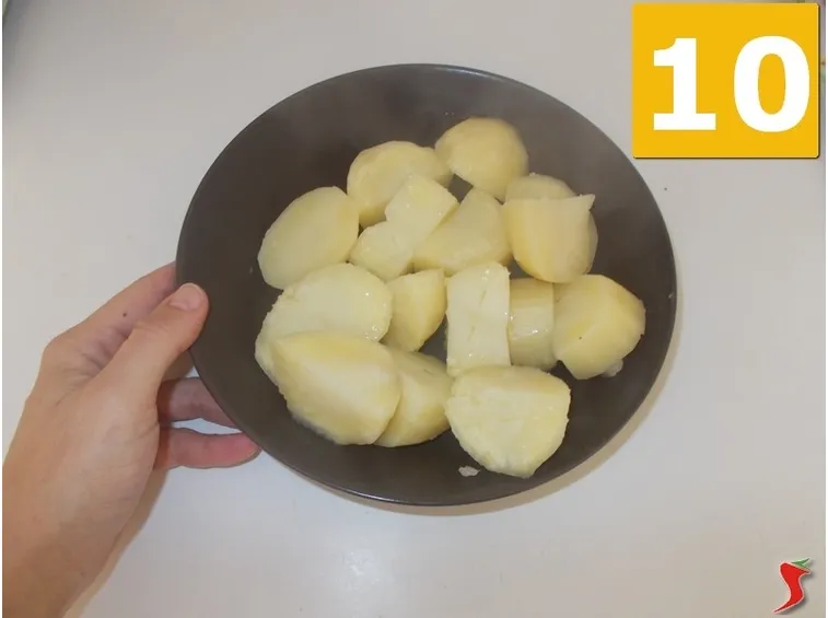 Proseguite con le patate