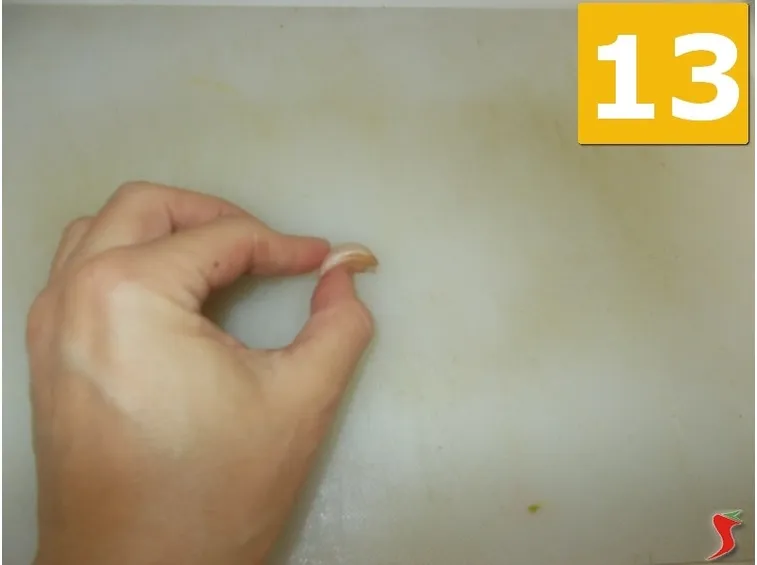 Lo spicchio di aglio