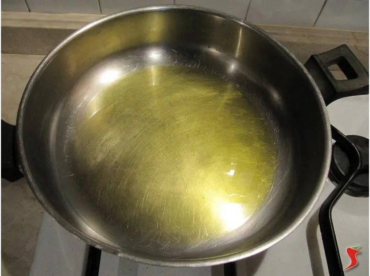 aggiungere olio