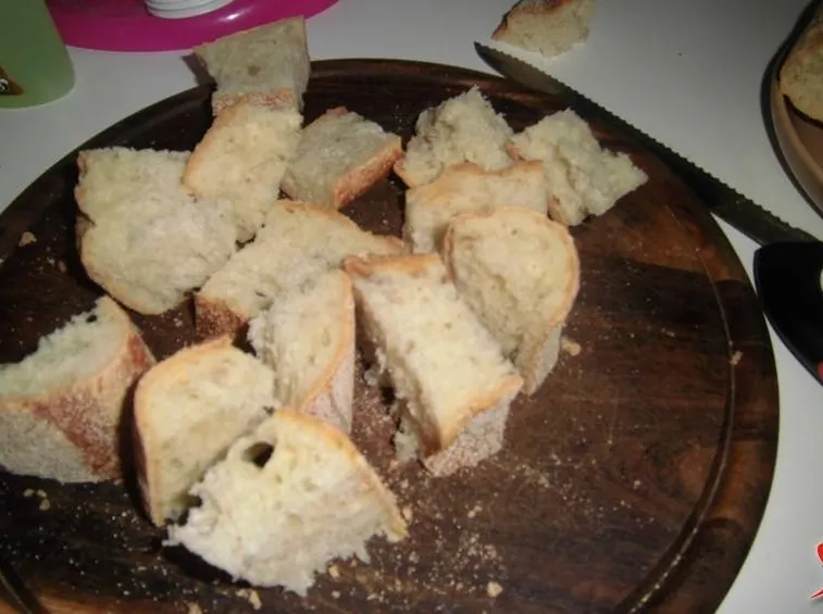 Bagnare il pane