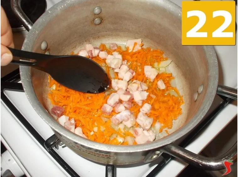 Iniziate a cuocere la carne