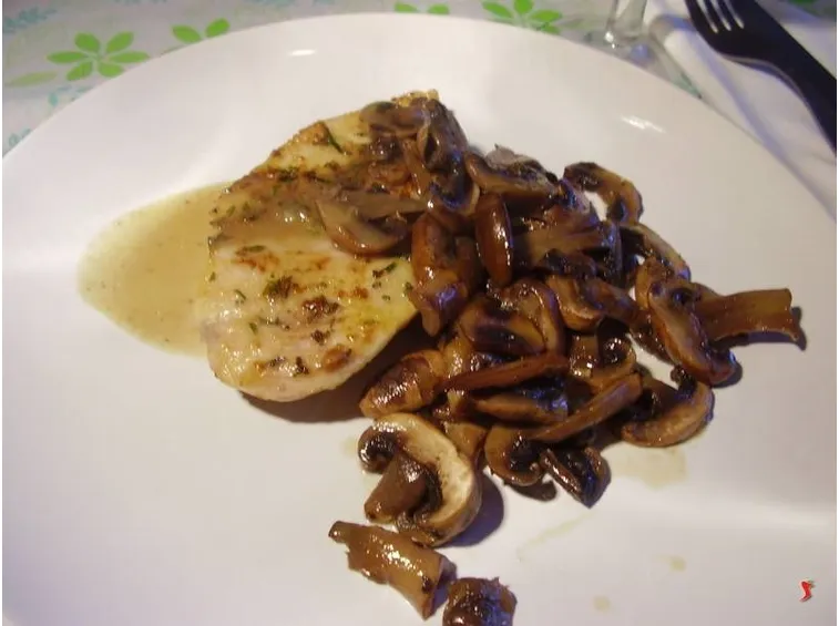 petto pollo con funghi
