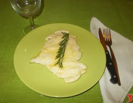 Il petto di pollo al rosmarino