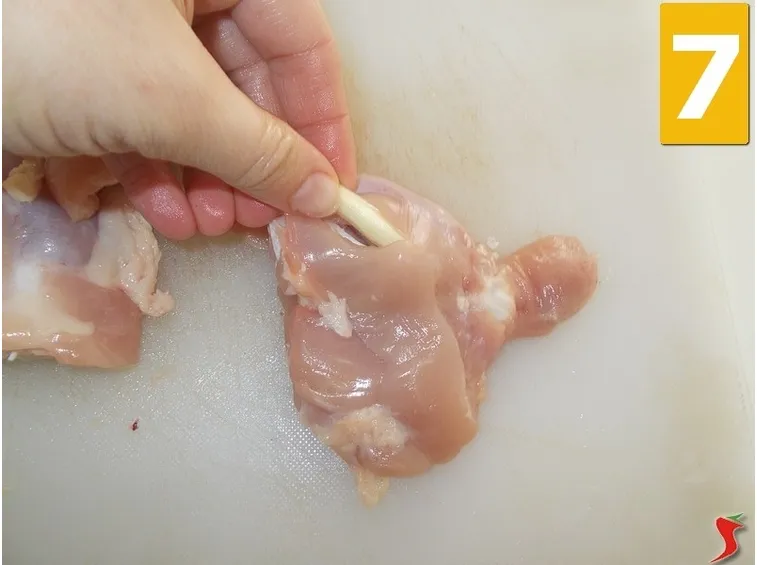 Condite il pollo