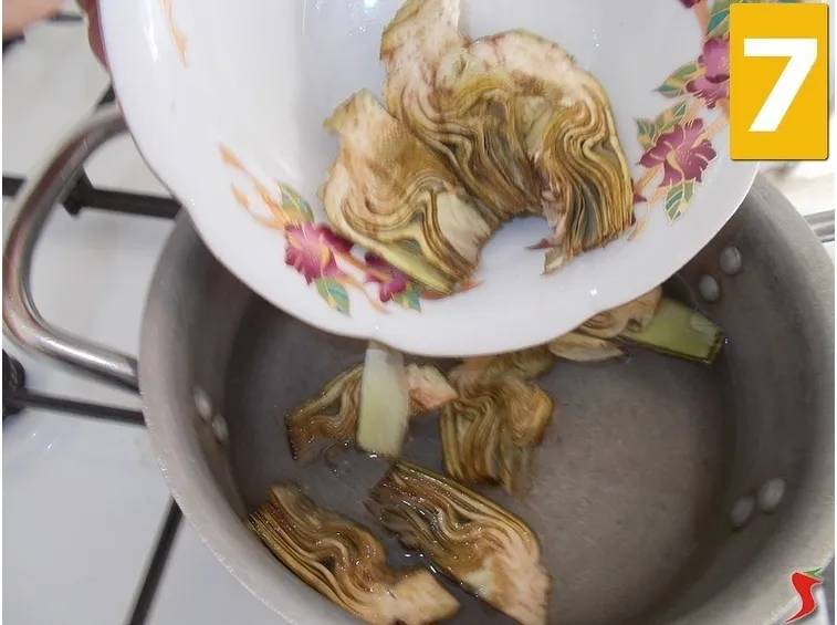 Lessare i carciofi