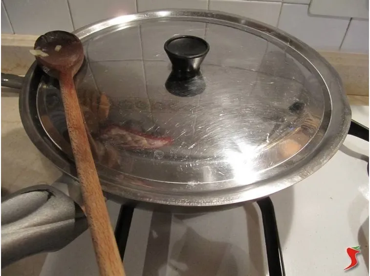 cuocere con coperchio