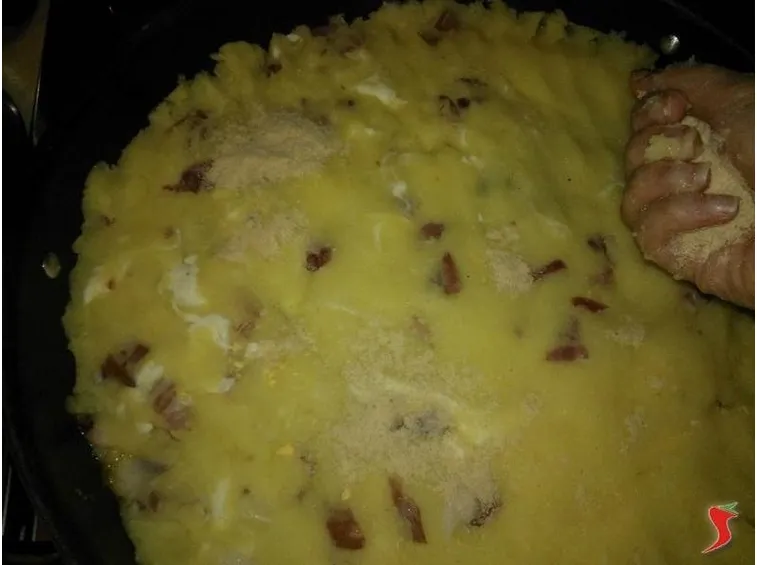 pan grattato sul gateau