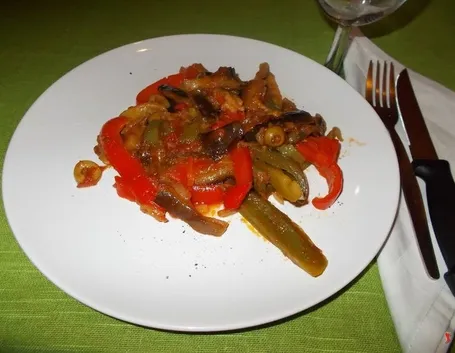 I peperoni con le melanzane