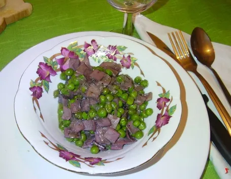I piselli con il prosciutto cotto