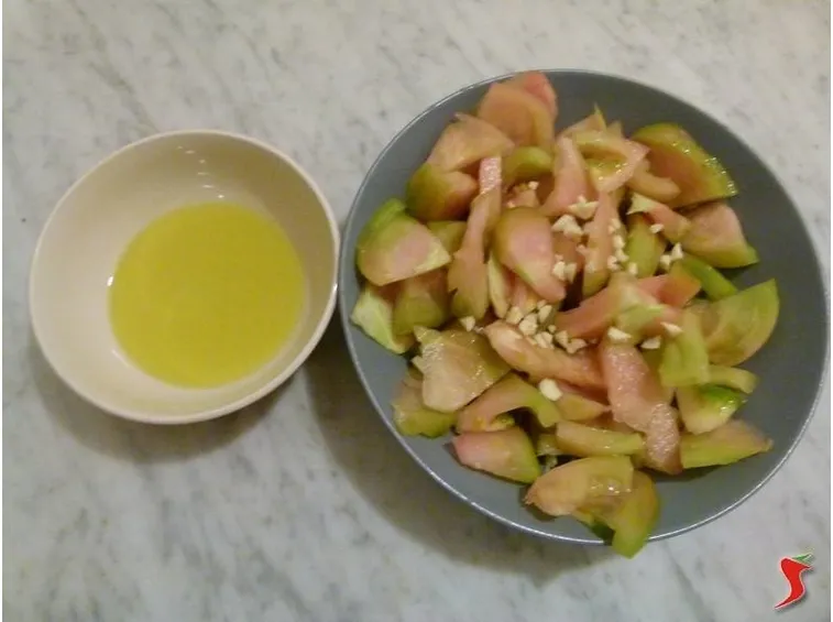 aggiungere olio extravergine di oliva