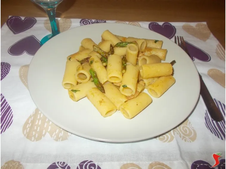 Pasta asparagi e gamberetti