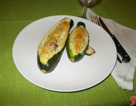 Le zucchine ripiene di carne