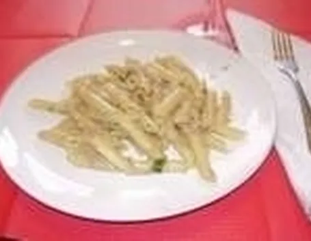 Pasta in bianco al tonno