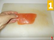 Lavorate il salmone affumicato