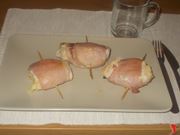 Gli involtini di pollo e pancetta