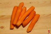 tagliare le carote in quartini