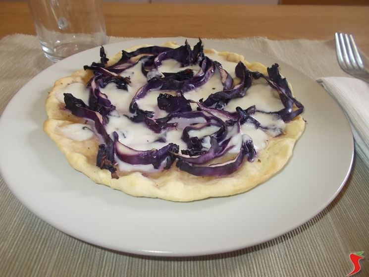 La torta salata al radicchio