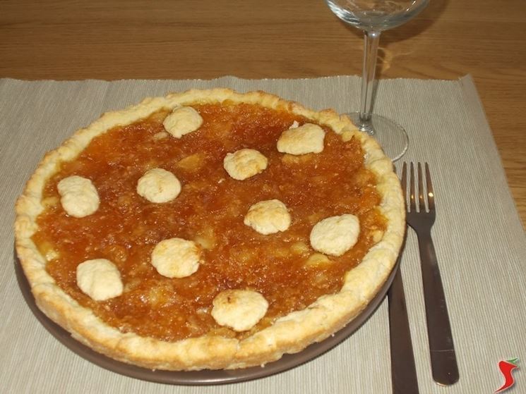 La crostata di mele ed amaretti