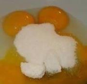 Tuorli d'uovo con zucchero