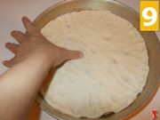 Stendete la focaccia