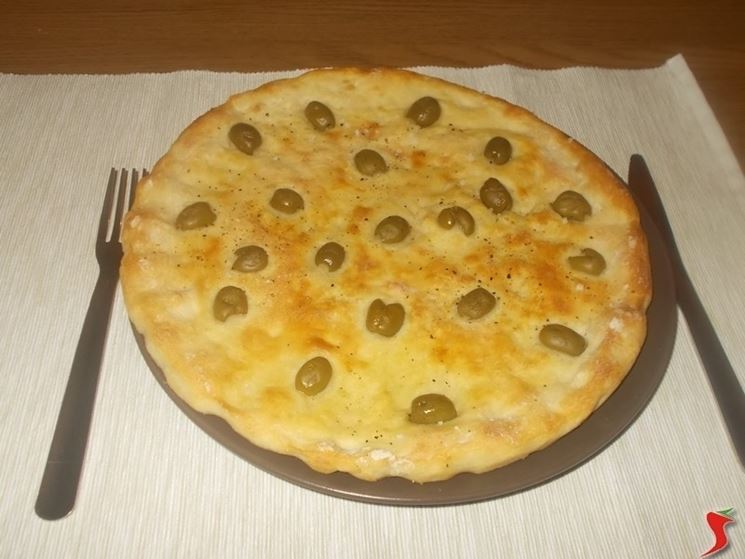 La focaccia alle olive