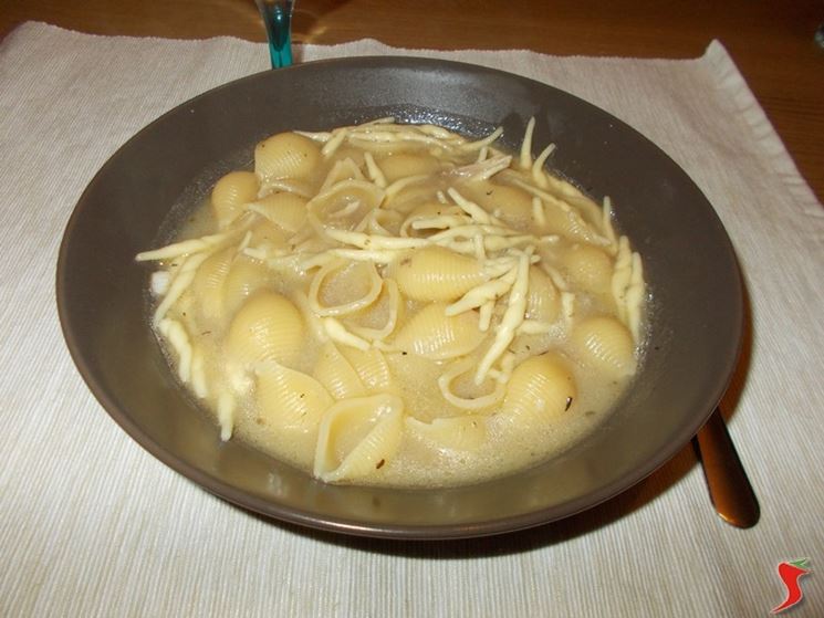 La pasta in brodo