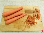 sbucciare carote