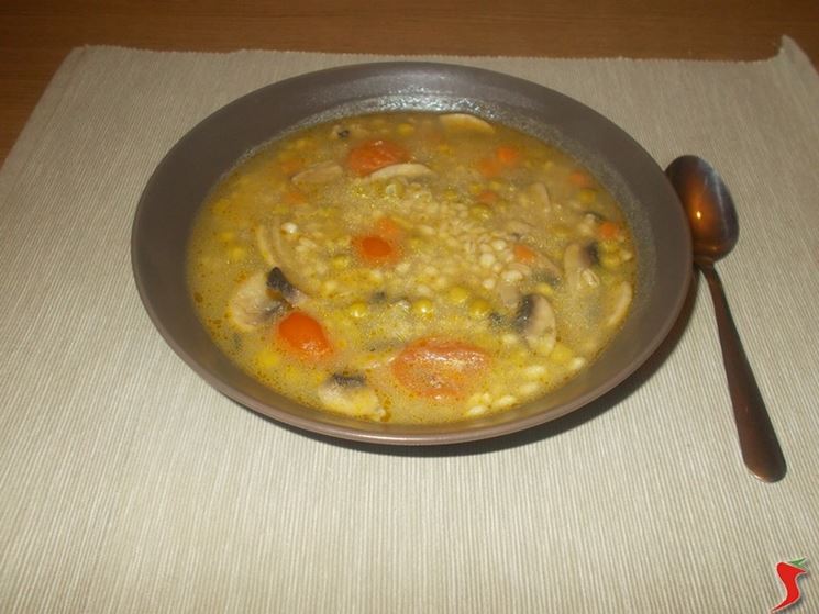 Minestrone con farro