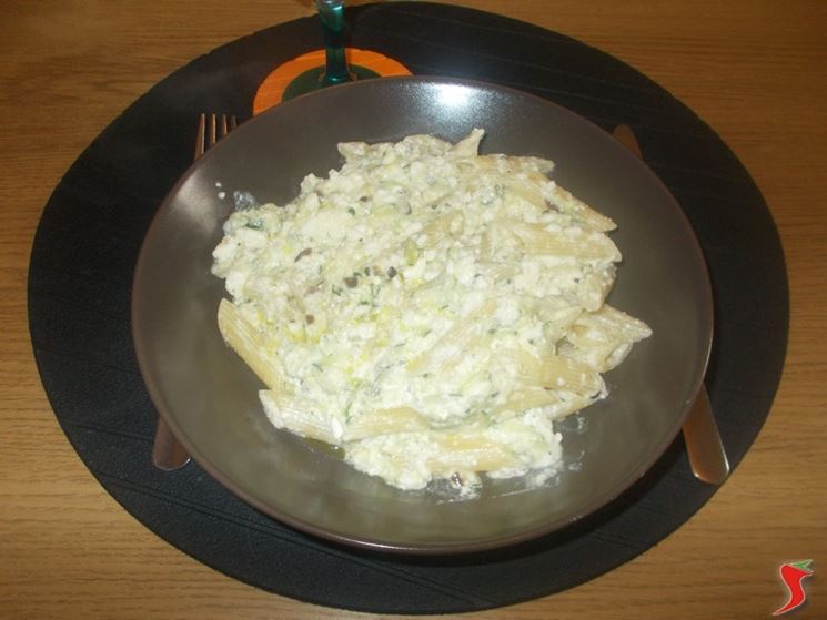 Penne zucchine e ricotta