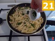 penne salmone