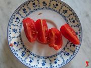 tagliare i pomodori 