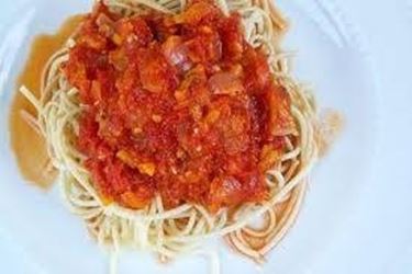 spaghetti con pomodoro 