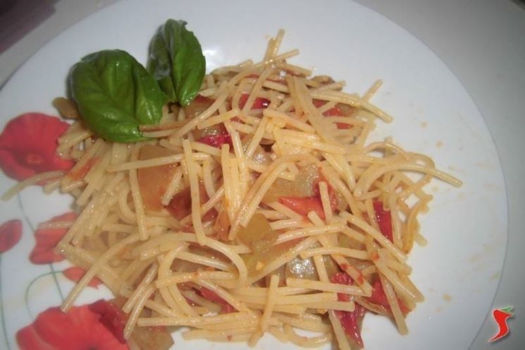 spaghetti con la cucuzzella