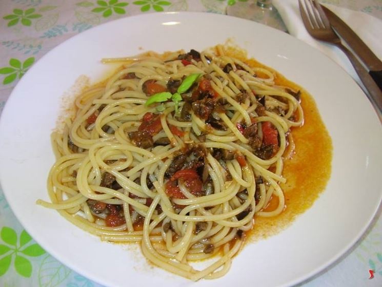 spaghetti alle olive