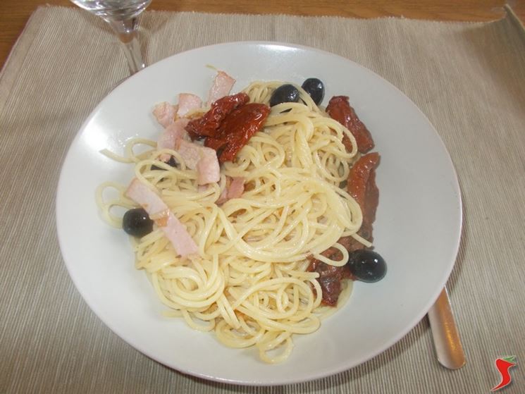 Spaghetti pomodori secchi