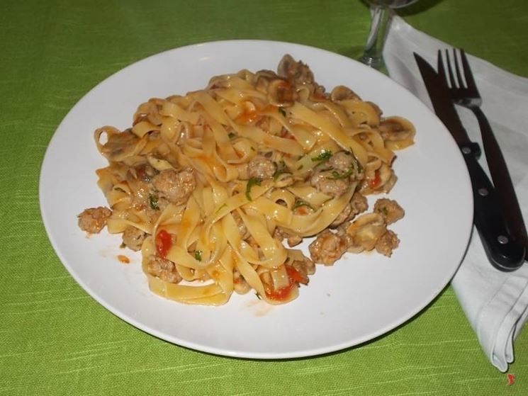 Le tagliatelle alla boscaiola