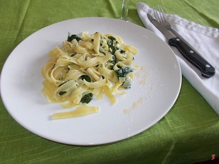 Le tagliatelle con gli spinaci