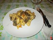 I tortellini con i funghi al forno