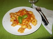 Tortellini al sugo