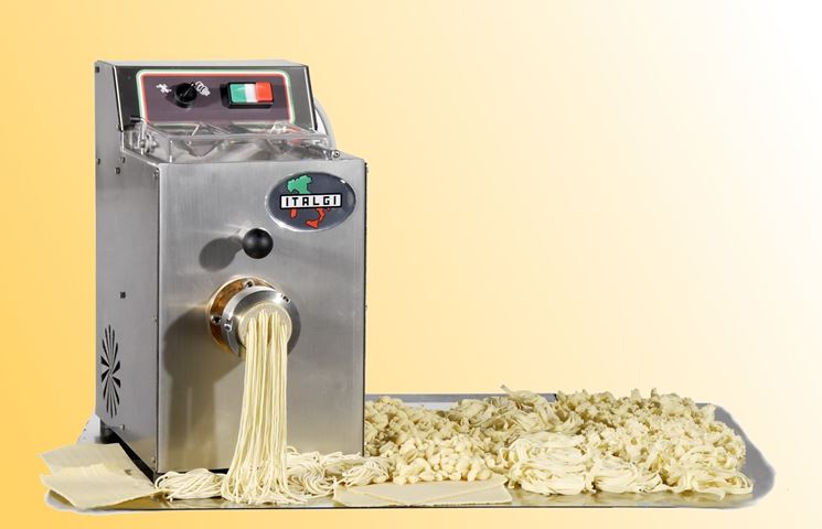 Macchina per la pasta fresca