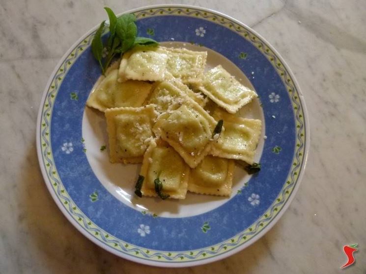 ravioli con la salvia