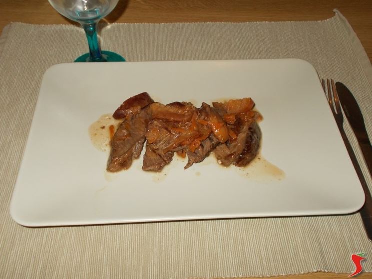 Arrosto con prugne